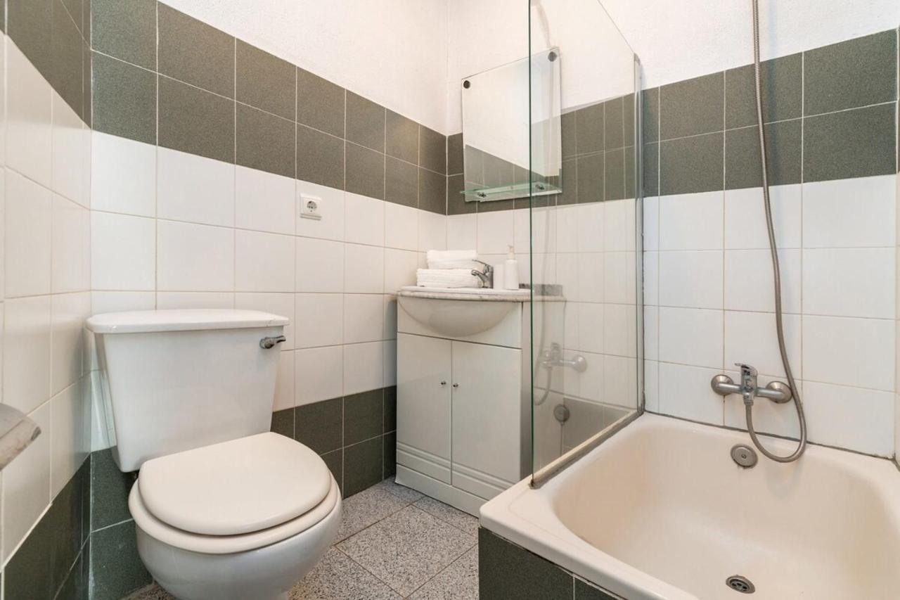 Charming 2 Bedroom Apartment next to Praça da figueira Lisboa Exterior foto