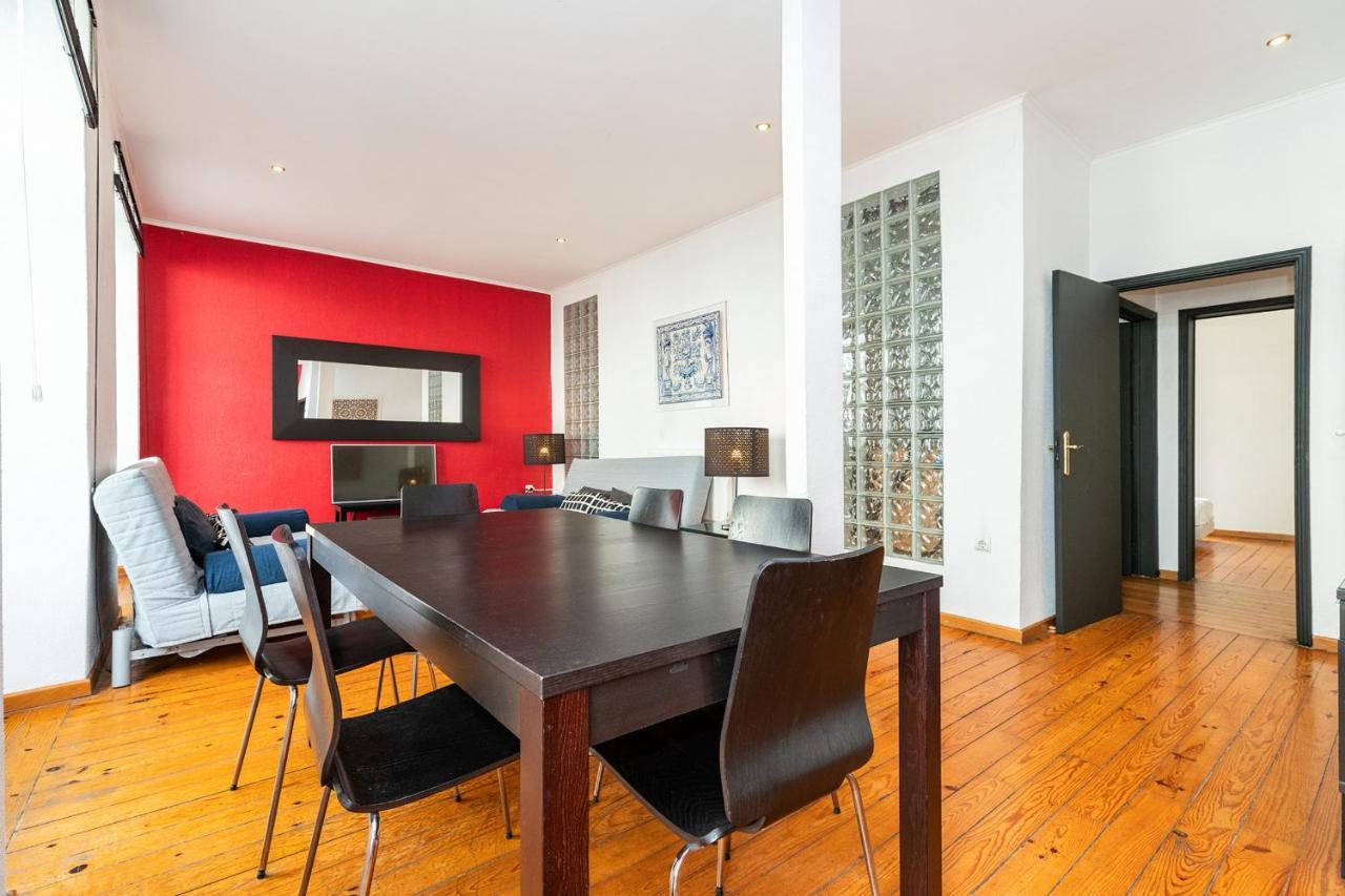 Charming 2 Bedroom Apartment next to Praça da figueira Lisboa Exterior foto